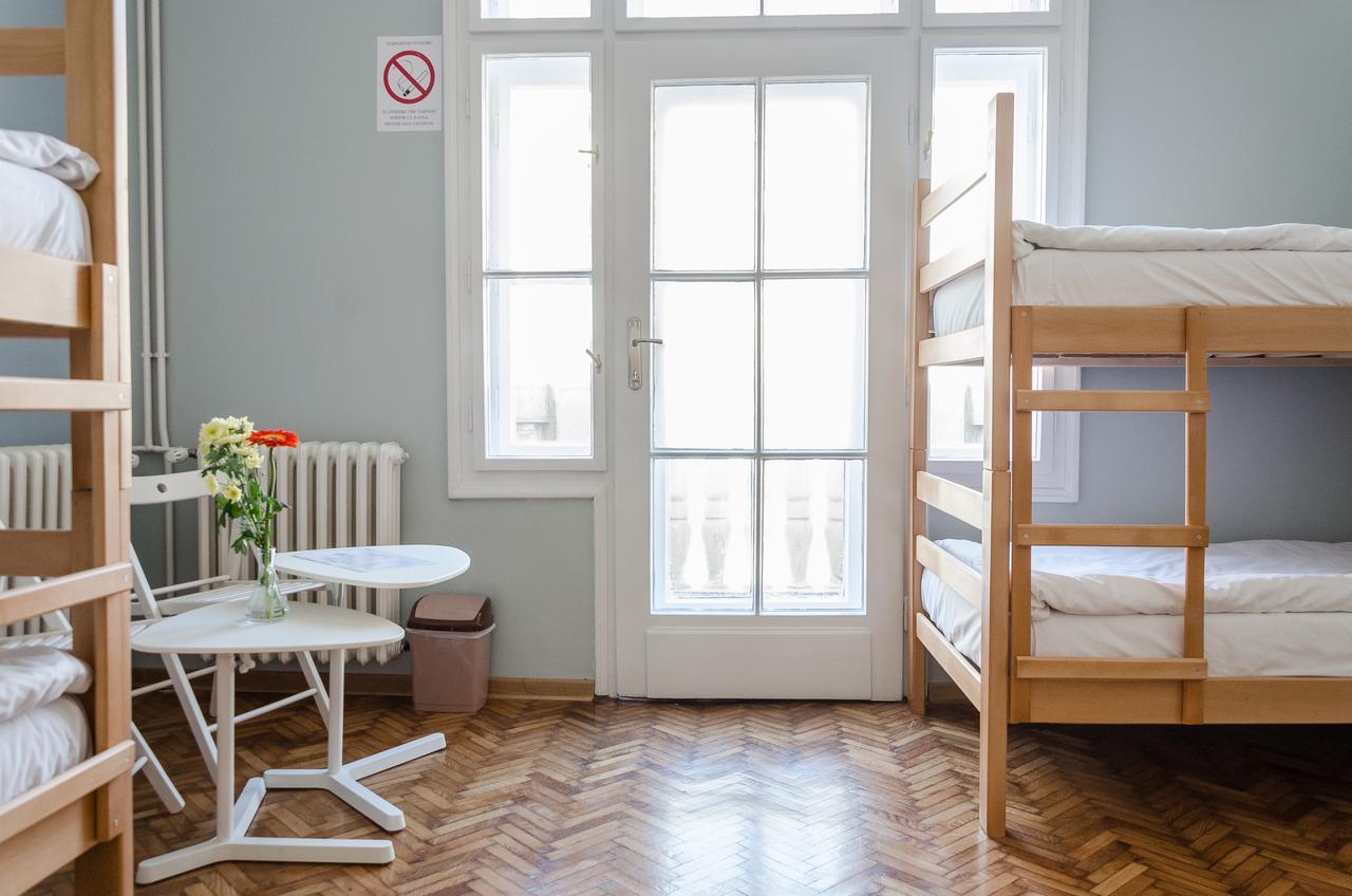 Roommates Hostel Belgrad Zewnętrze zdjęcie