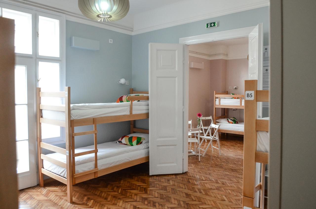 Roommates Hostel Belgrad Zewnętrze zdjęcie
