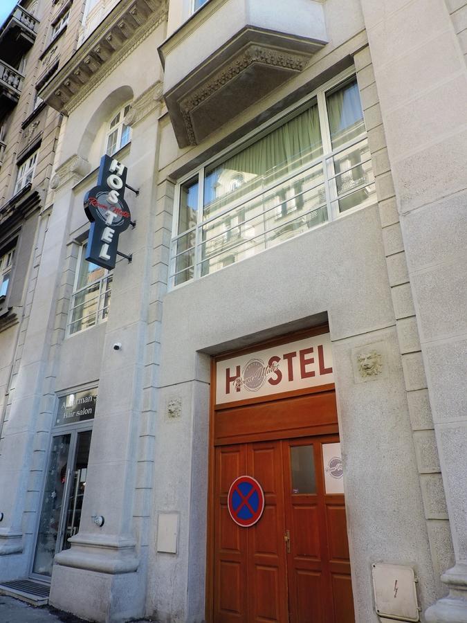 Roommates Hostel Belgrad Zewnętrze zdjęcie
